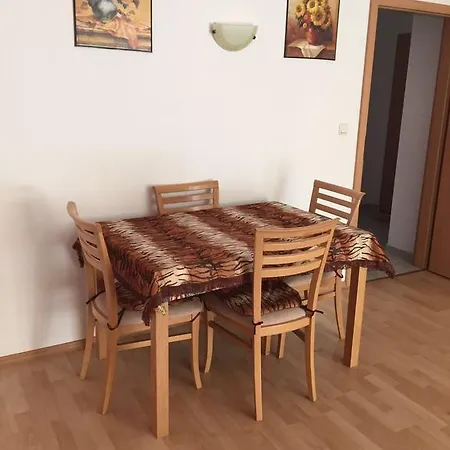 Sands Apartment *